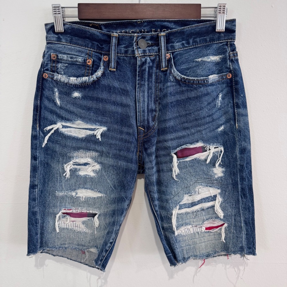 American Eagle Outfitters Distressed Denim Shorts Size 26 Ripped Cutoff